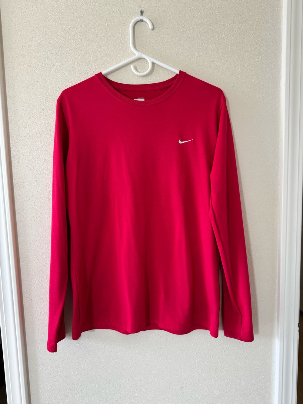 Nike Women’s Large Long-Sleeve Fit Dry Shirt Like New